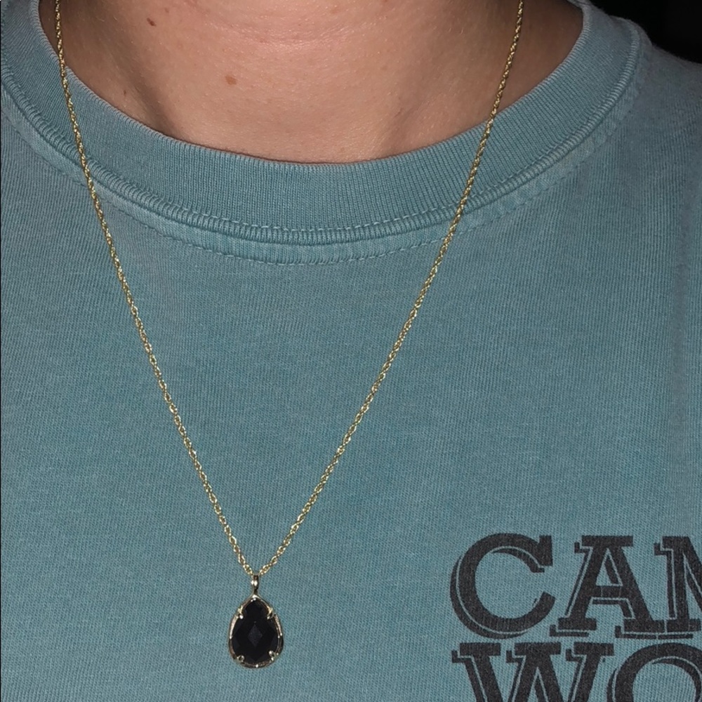 KENDRA SCOTT NECKLACE